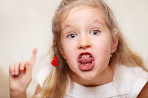 بد دهنی کودک و روش تربیتی